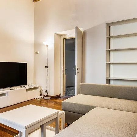 Apartamento Nuovo Elegante Trilocale Tra Duomo E Darsena